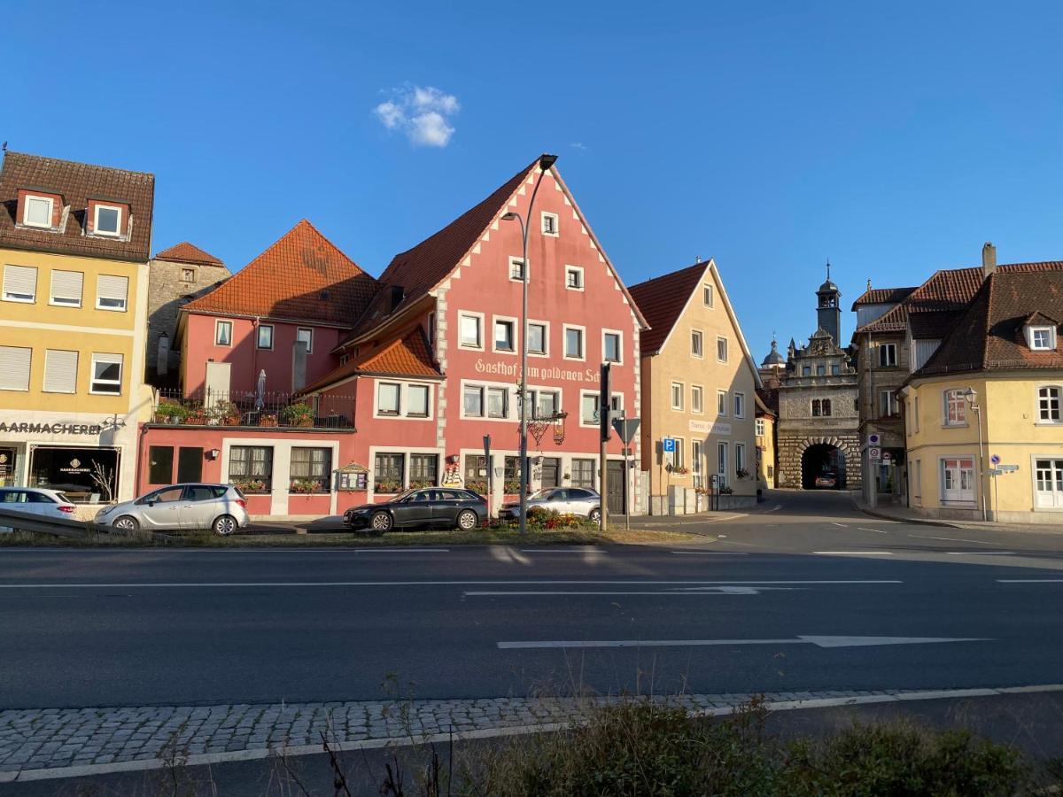 Gasthof Zum Goldenen Schiff - Lehm, Stil & Altstadtflair Марктбрайт Екстер'єр фото